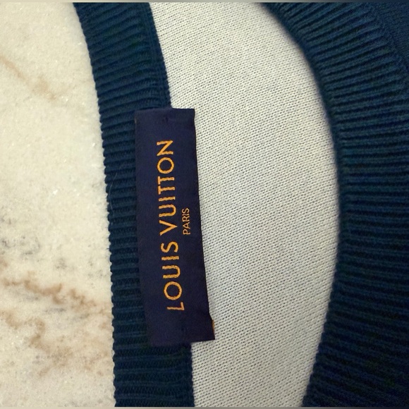 Louis Vuitton Monogram Degrade Blue Canard Teal White Logo Crewneck
Sweater M - Picture 7 of 9